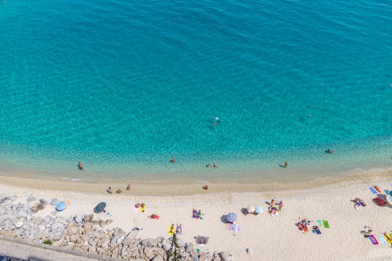 B&B The Sea - Family Rooms - Free Parking Tropea Eksteriør billede